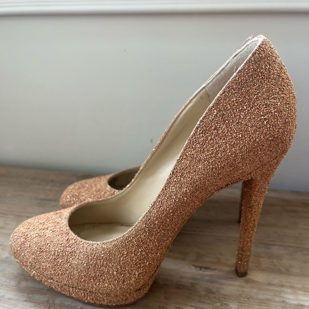 Size 6 Brian Atwood champagne suede pumps